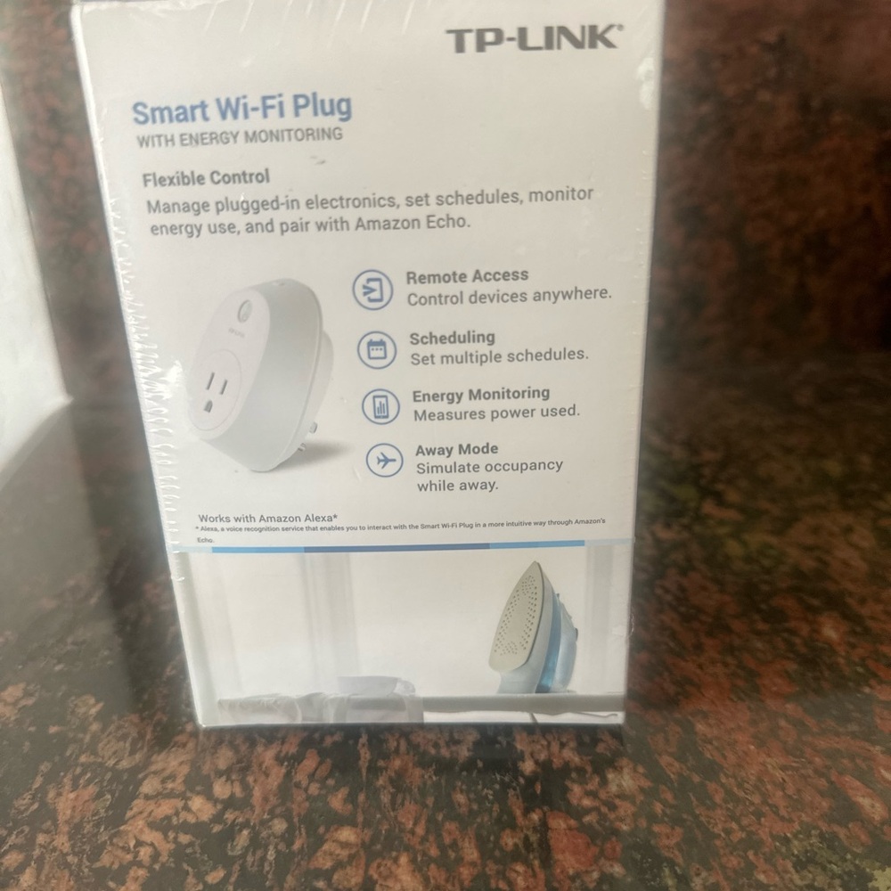 Smart WiFi Plug - Picture 3 of 4